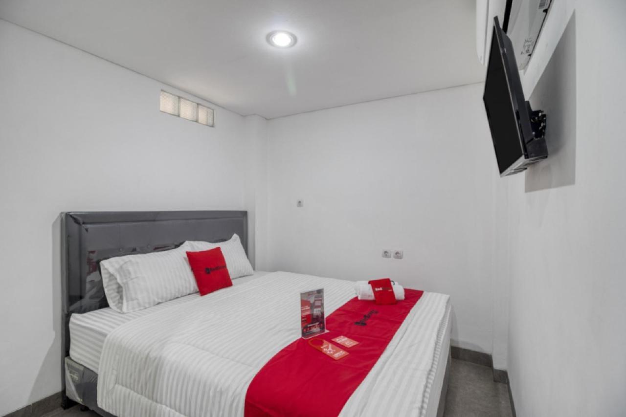 Reddoorz Syariah Near Galeria Mall Yogyakarta Luaran gambar