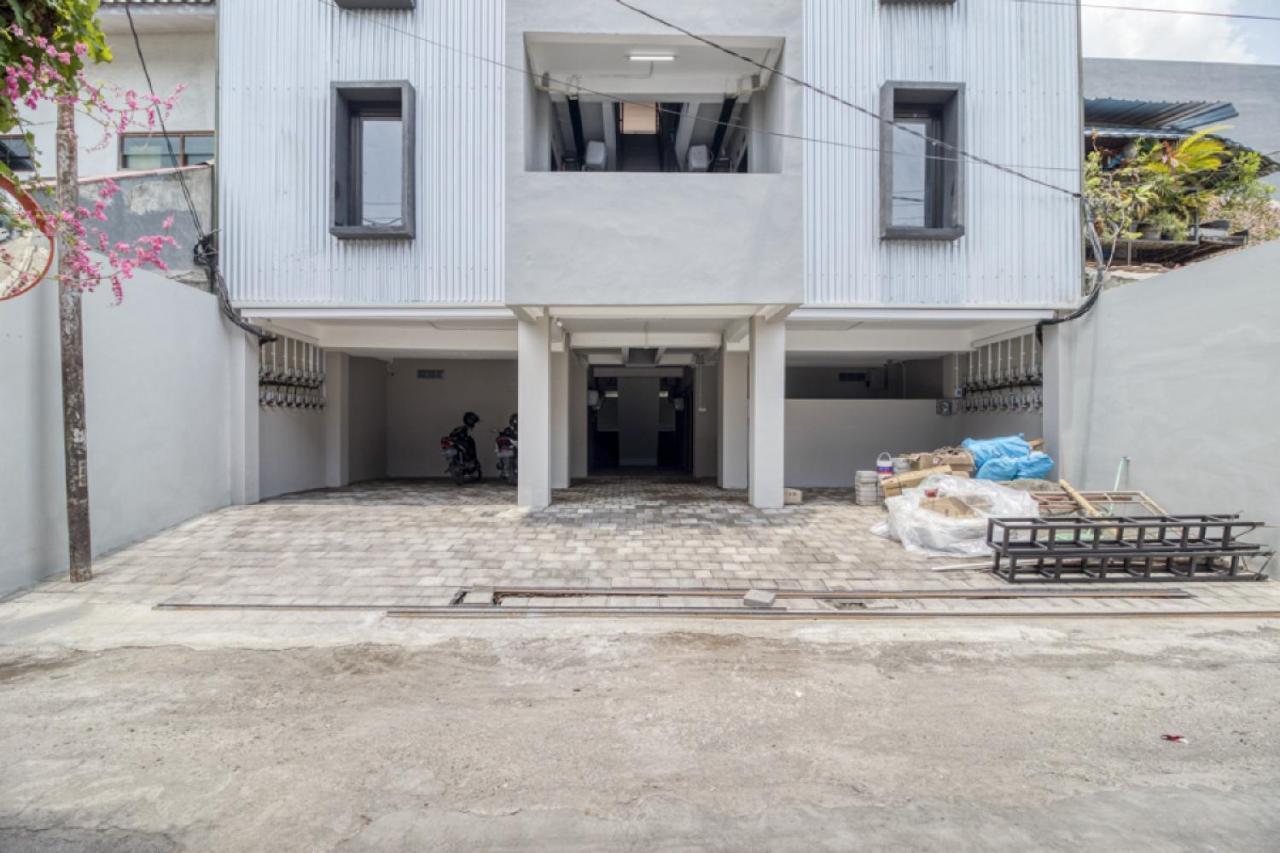 Reddoorz Syariah Near Galeria Mall Yogyakarta Luaran gambar
